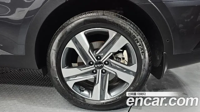 Kia Sorento 2023 — фото 6