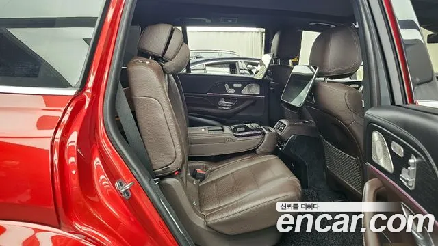 Mercedes-Benz GLS-Class 2023 — фото 18