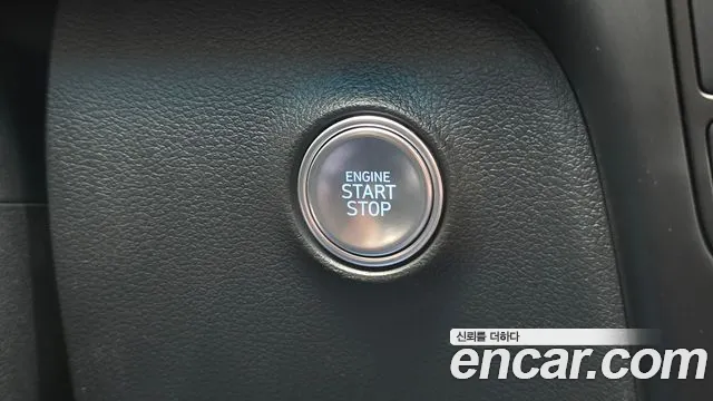 Hyundai Staria 2025 — фото 19