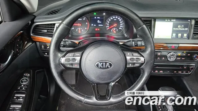 Kia K7 2016 — фото 13