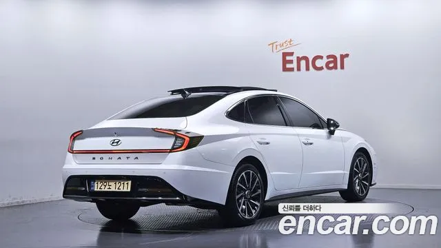 Hyundai Sonata 2022 — фото 2