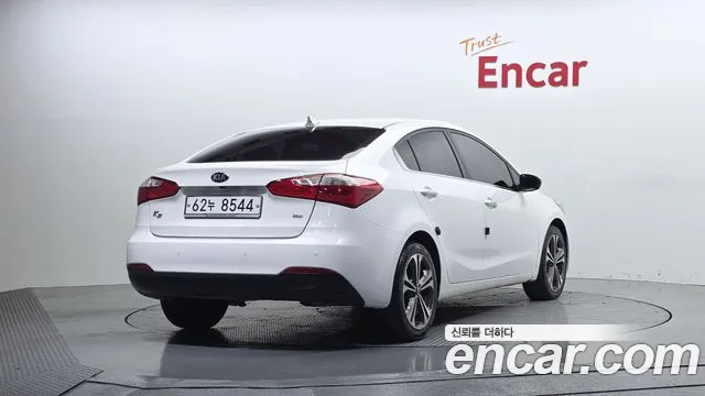 Kia K3 2013 — фото 2