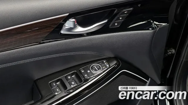 Kia K7 2018 — фото 19