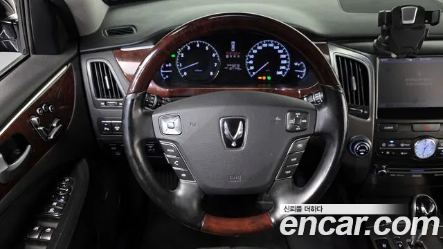 Hyundai Equus 2012 — фото 12