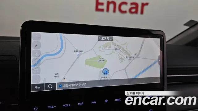 Hyundai Staria 2025 — фото 17