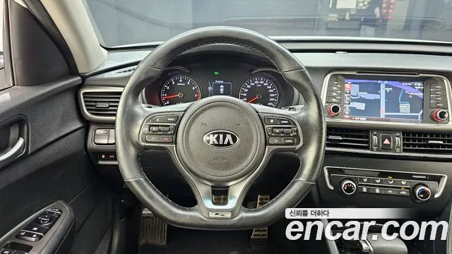 Kia K5 2016 — фото 13