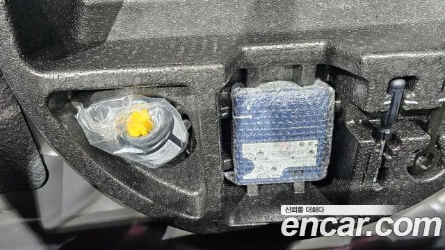 Hyundai AVANTE 2015 — фото 18