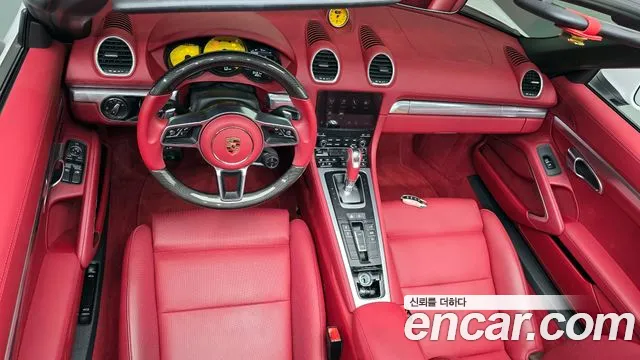 Porsche 718 2024 — фото 10