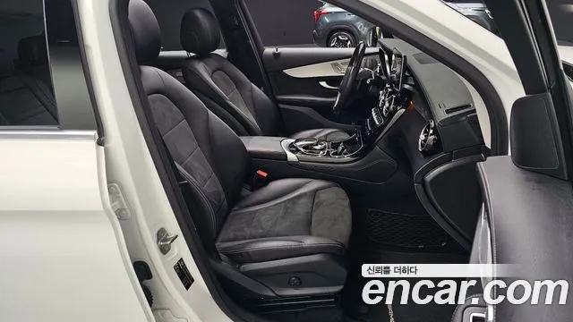 Mercedes-Benz GLC-Class 2019 — фото 16