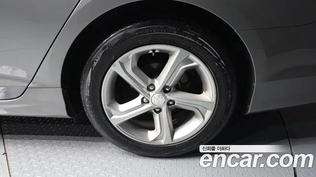 Hyundai Sonata 2018 — фото 7