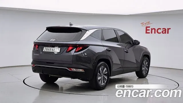 Hyundai Tucson 2023 — фото 2
