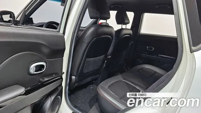 Kia Soul 2016 — фото 18