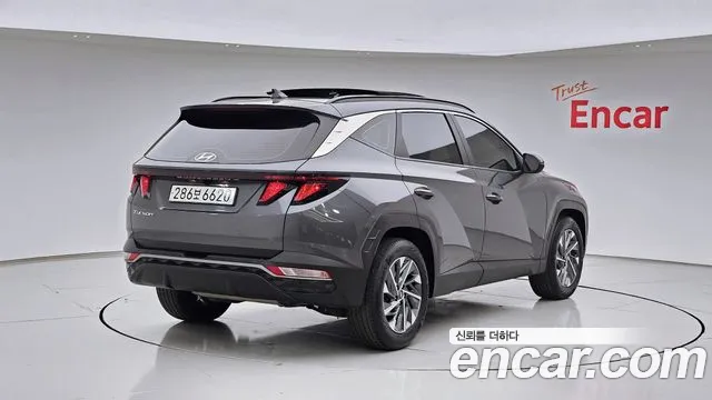 Hyundai Tucson 2022 — фото 2