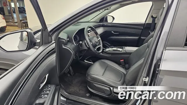 Hyundai Tucson 2022 — фото 10