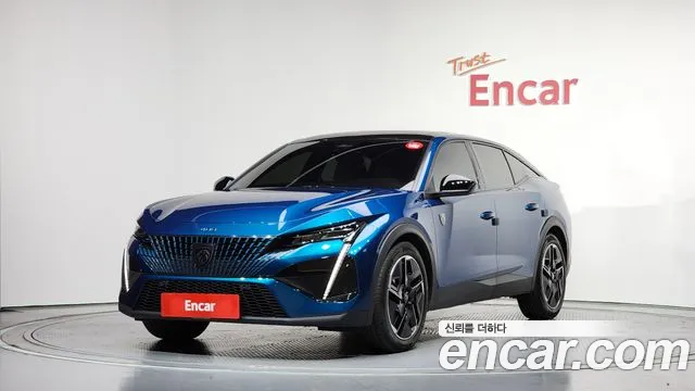 Peugeot 408 2023 — фото 1