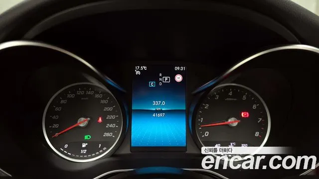 Mercedes-Benz C-Class 2019 — фото 11