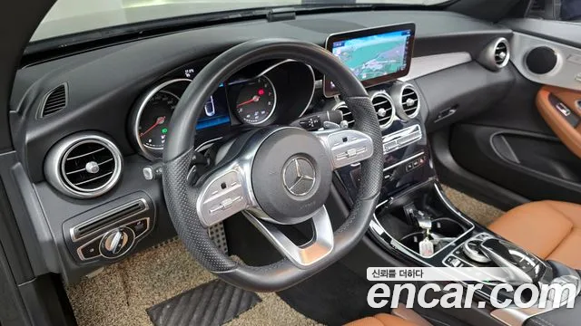 Mercedes-Benz C-Class 2019 — фото 19