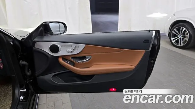 Mercedes-Benz C-Class 2019 — фото 15