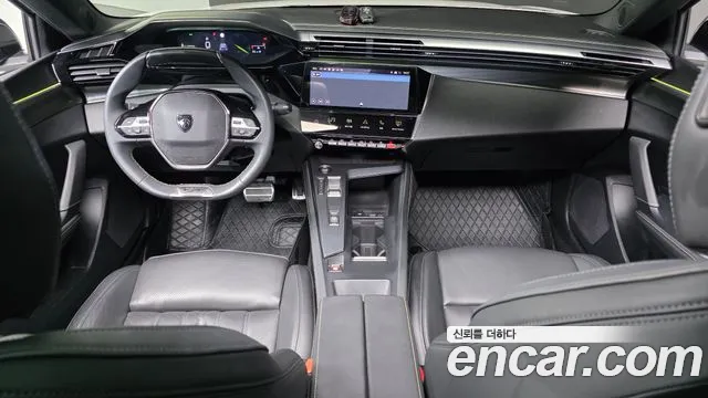 Peugeot 408 2023 — фото 10