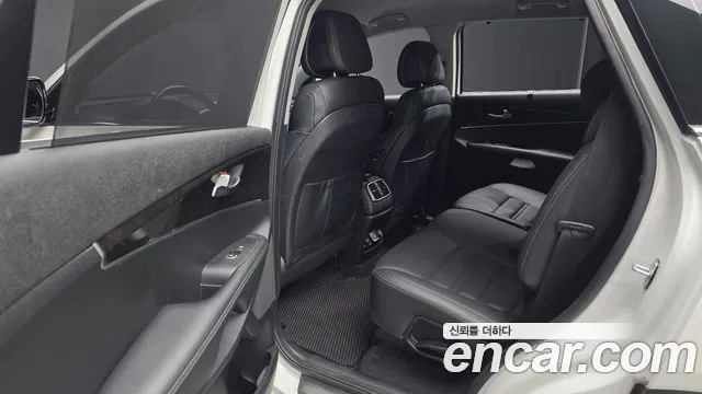 Kia Sorento 2016 — фото 16
