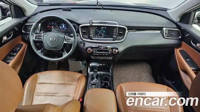 Kia Sorento 2018 — фото 10