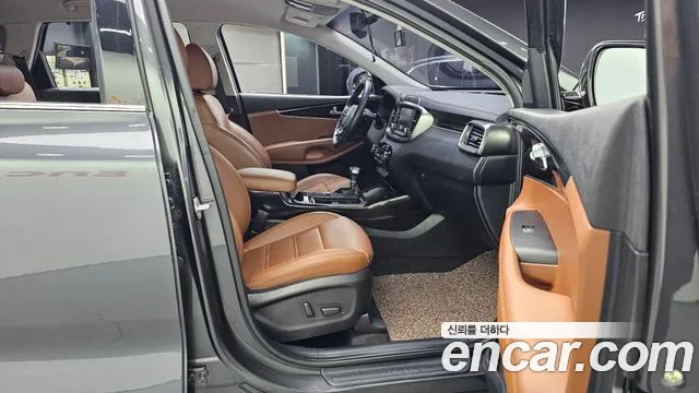 Kia Sorento 2018 — фото 17
