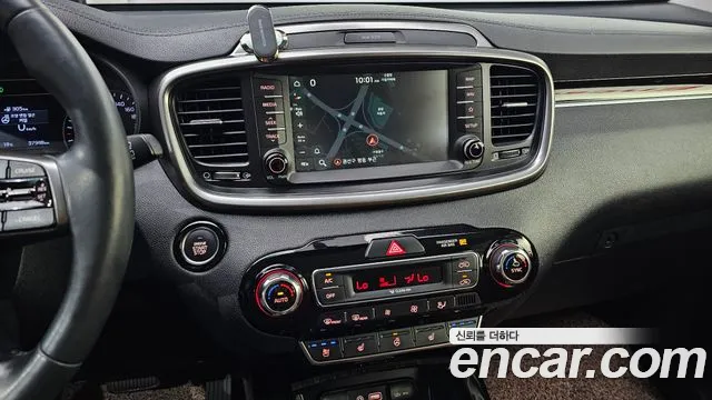 Kia Sorento 2018 — фото 20