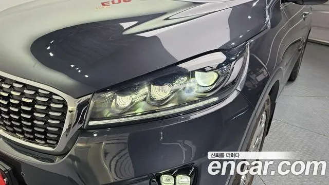 Kia Sorento 2018 — фото 8