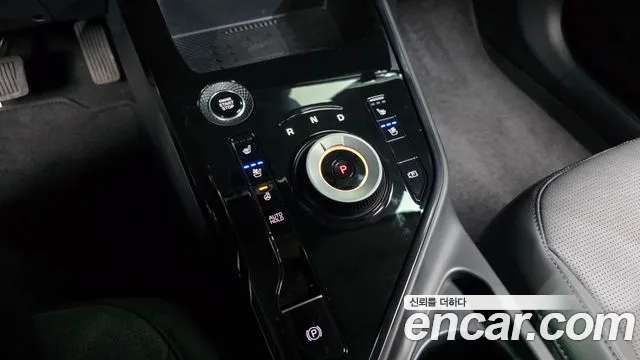 Kia Niro 2024 — фото 12