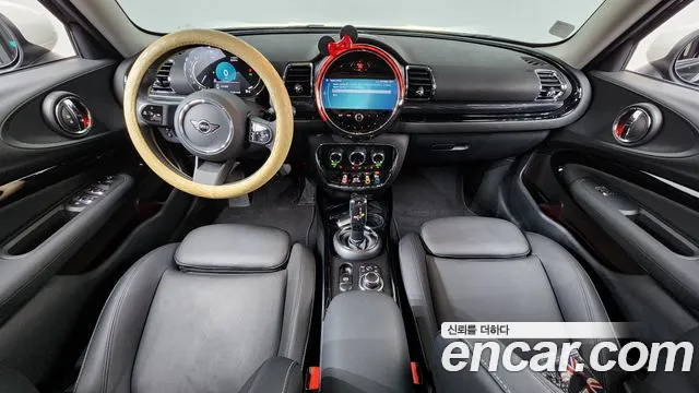 Mini Clubman 2023 — фото 10