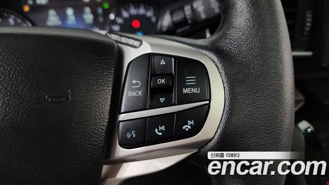 Ford Explorer 2022 — фото 16