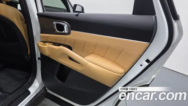 Kia Sorento 2022 — фото 15