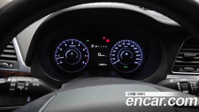 Hyundai Aslan 2015 — фото 11