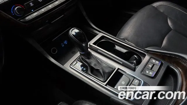 Hyundai Aslan 2015 — фото 12