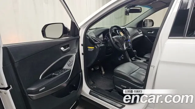Hyundai Santafe 2015 — фото 13