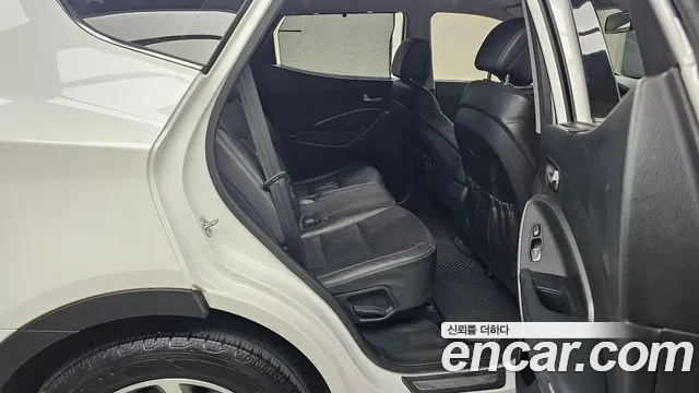 Hyundai Santafe 2015 — фото 17
