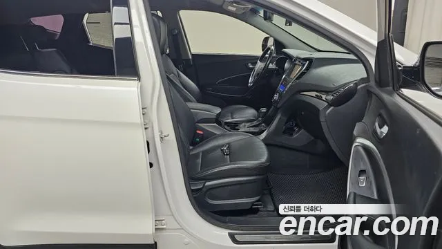 Hyundai Santafe 2015 — фото 16