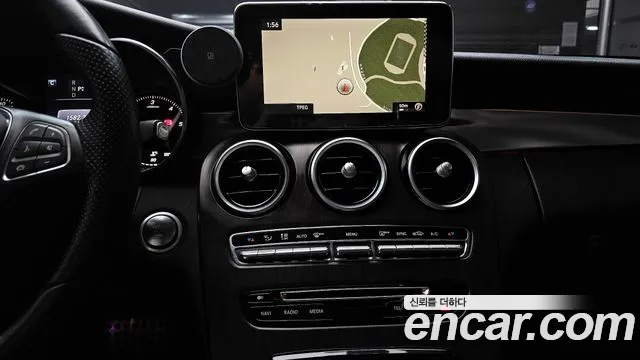 Mercedes-Benz C-Class 2016 — фото 14