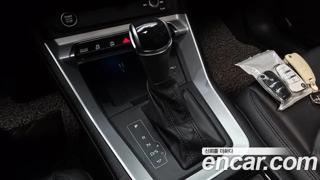 Audi Q3 2023 — фото 12