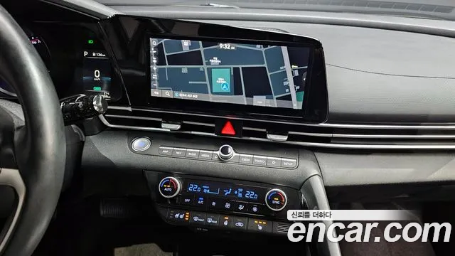 Hyundai AVANTE 2021 — фото 19