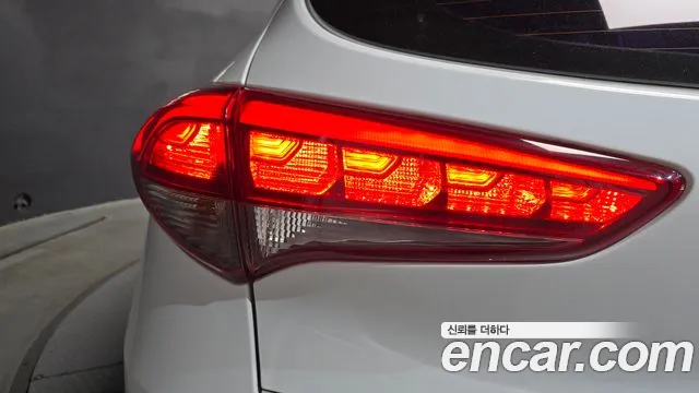 Hyundai Tucson 2016 — фото 9