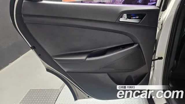 Hyundai Tucson 2016 — фото 15