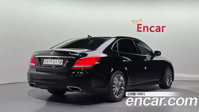 Hyundai Equus 2014 — фото 2
