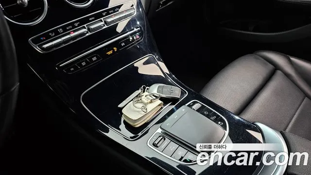 Mercedes-Benz GLC-Class 2021 — фото 12