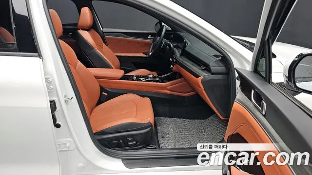 Kia K5 2025 — фото 15