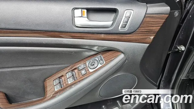 Kia K7 2015 — фото 17