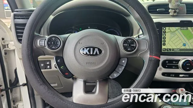 Kia Soul 2018 — фото 10