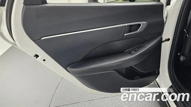 Hyundai Sonata 2020 — фото 15