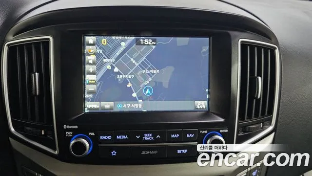 Hyundai Starex 2019 — фото 18