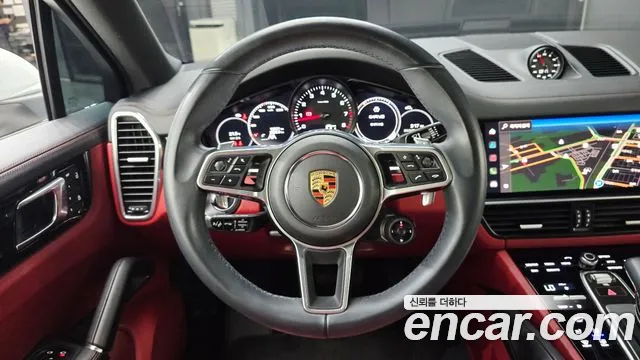 Porsche Cayenne 2023 — фото 13